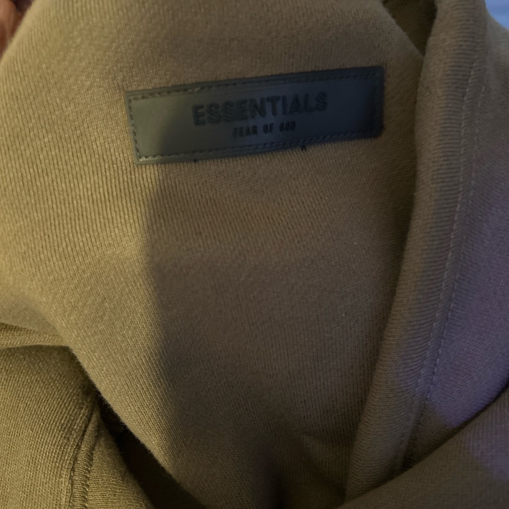 Essentials crewneck wood